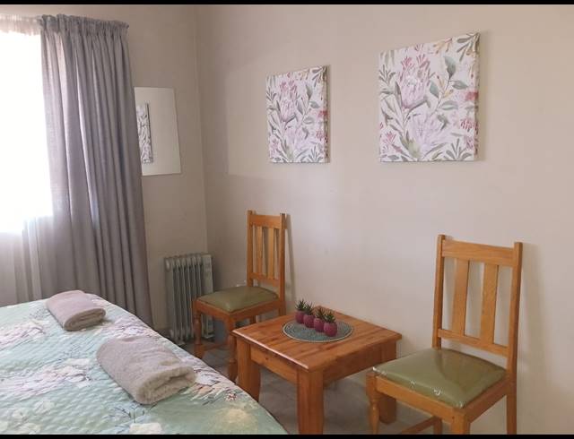 1 BEDROOM APARTMENT FOR SALE IN DORINGKLOOF